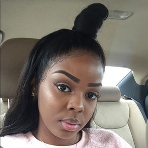 Meet your Posher, Kenisha